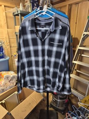 Adam Levine Collection Black and White Plaid Button-Down Shirt Bin 38